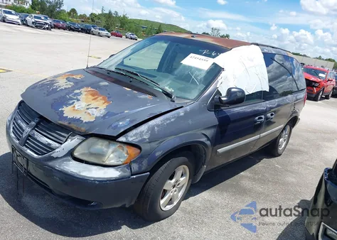 2006 Dodge Caravan Sxt z USA, uszkodzony, nr VIN 1D4GP45R26B688978